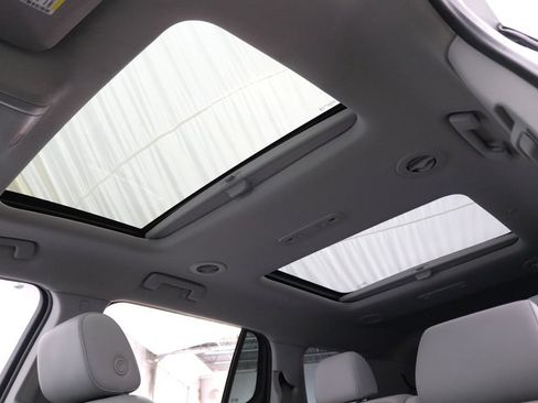 Used 2020 GMC Acadia SLT w/ Driver Alert Package II AWD/4WD image 38