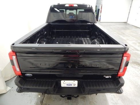 New 2025 Ford F250 Platinum image 4