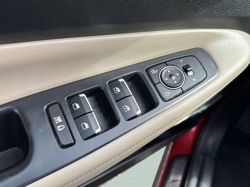 Used 2020 Hyundai Santa Fe Limited FWD image 19