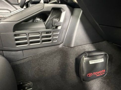 Used 2024 Toyota Tacoma TRD Sport image 52