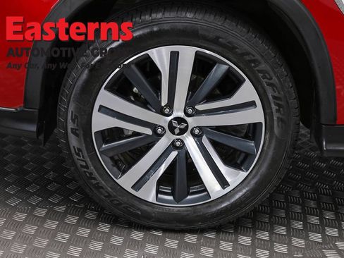 Used 2025 Mitsubishi Outlander Sport SE AWD/4WD image 33