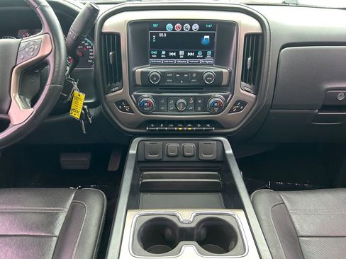 Used 2017 GMC Sierra 1500 Denali w/ Denali Ultimate Package image 12