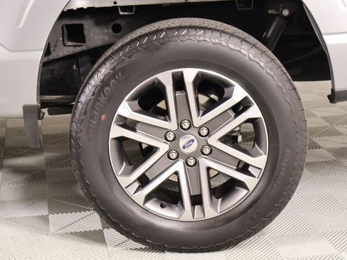 Used 2022 Ford F150 XL w/ STX Appearance Package image 18