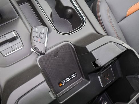 New 2026 GMC Sierra 1500 AT4 image 27