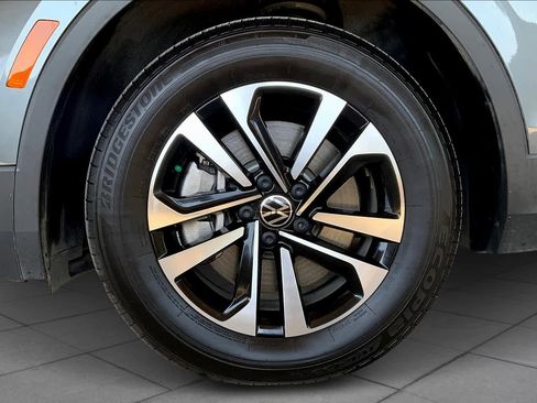 Certified 2023 Volkswagen Tiguan S image 10