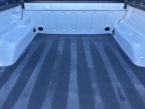 Used 2021 Jeep Gladiator Sport image 22