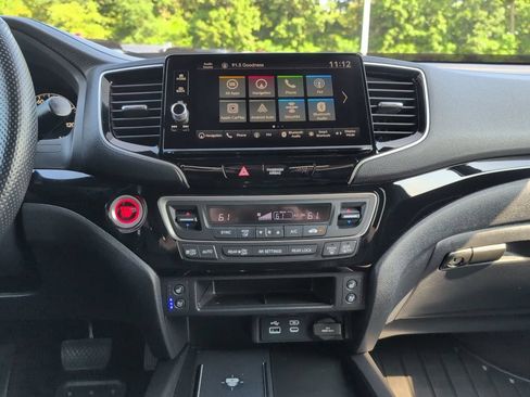 Used 2025 Honda Ridgeline Black Edition image 23