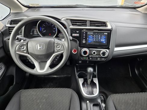 Used 2019 Honda Fit EX image 6