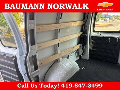 Used 2025 Chevrolet Express 2500 w/ Driver Convenience Package RWD image 33