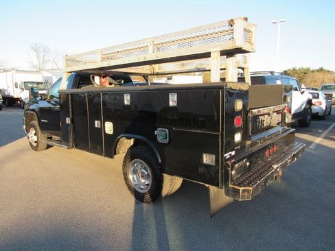 Used 2016 GMC Sierra 3500 Base w/ Sierra Convenience Package image 6