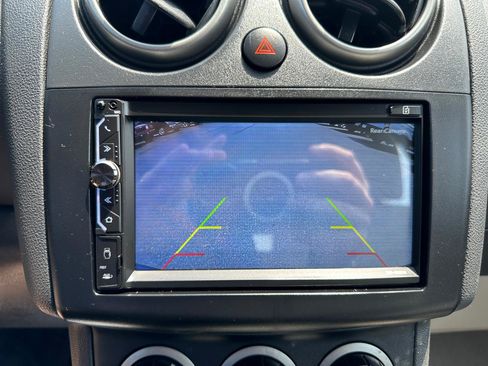 Used 2010 Nissan Rogue S FWD image 16