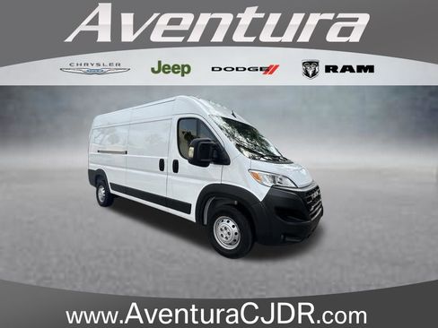 Used 2023 RAM ProMaster 2500 FWD image 1