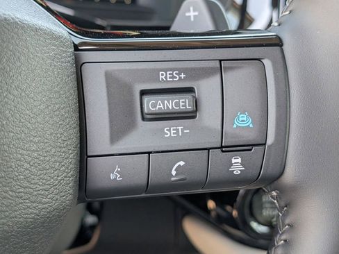 New 2026 Nissan Pathfinder SL image 19