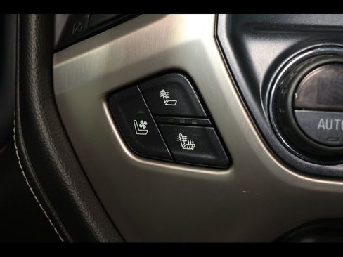 Used 2019 GMC Sierra 2500 Denali w/ Duramax Plus Package image 18