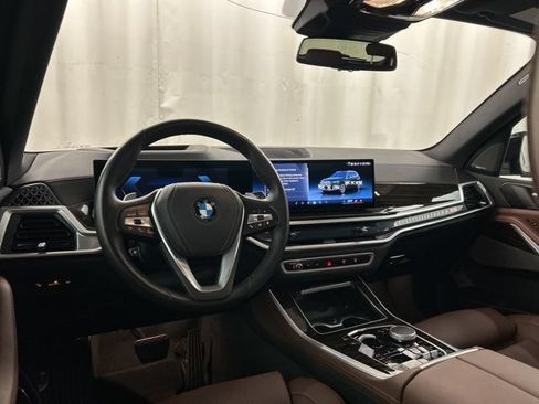 Used 2025 BMW X5 xDrive40i AWD/4WD image 21