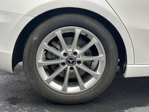 Used 2019 Mercedes-Benz A 220 image 8