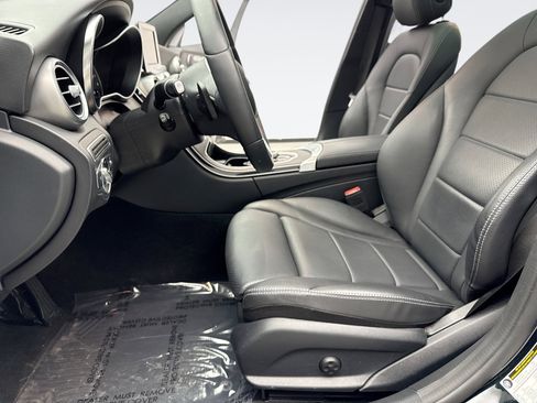 Used 2019 Mercedes-Benz C 300 C300 AWD NAV image 11