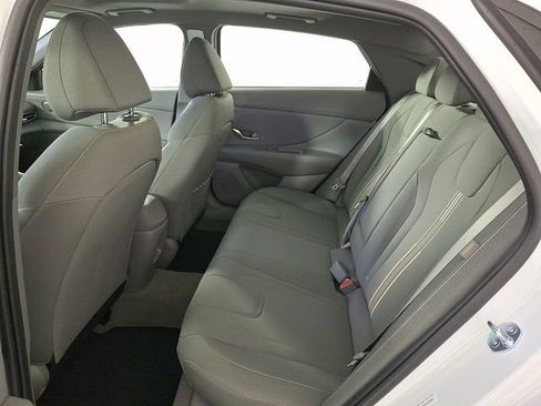 New 2026 Hyundai Elantra SEL Sport Premium FWD image 8