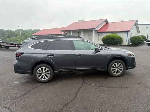Used 2025 Subaru Outback Premium w/ Popular Package #1A AWD/4WD image 11
