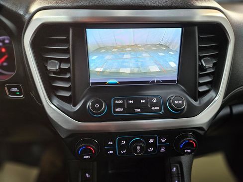 Used 2019 GMC Acadia SLT AWD/4WD image 22