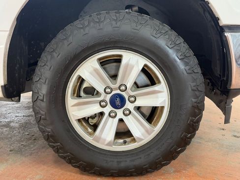 Used 2018 Ford F150 XLT w/ Equipment Group 301A Mid image 7