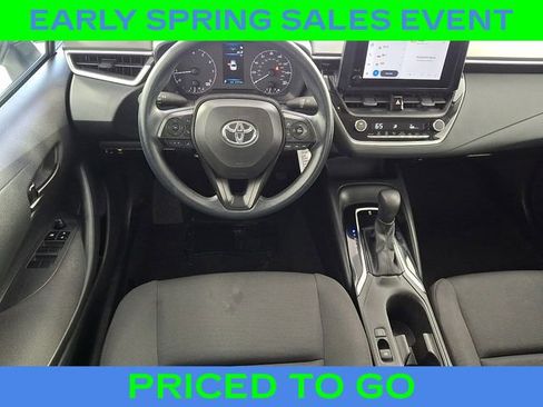 Used 2024 Toyota Corolla LE image 12