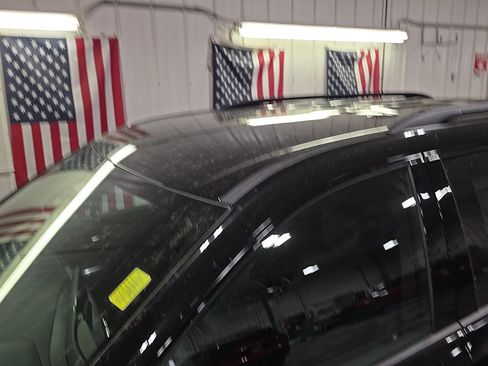 New 2026 Chevrolet Traverse LT image 6