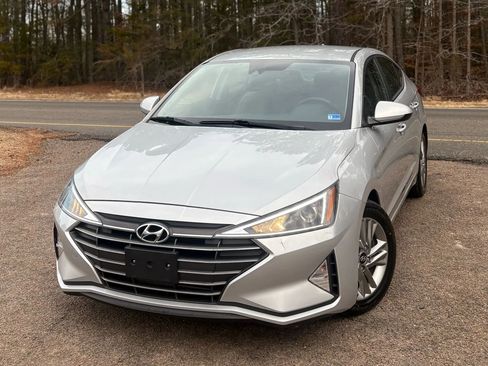Used 2019 Hyundai Elantra SEL image 43