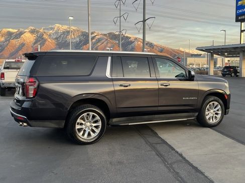 Certified 2023 Chevrolet Suburban Premier image 7