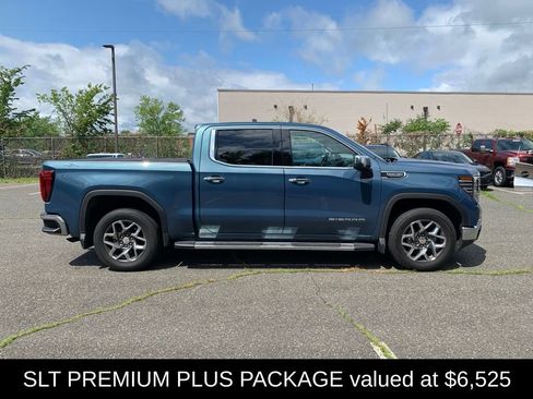 Used 2024 GMC Sierra 1500 SLT w/ SLT Premium Plus Package AWD/4WD image 2