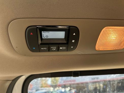 Used 2023 Honda Odyssey Touring image 31