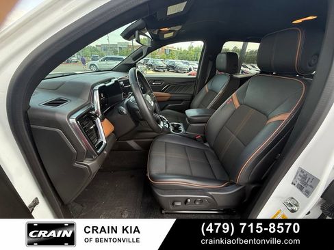 Used 2024 GMC Canyon AT4 AWD/4WD image 19