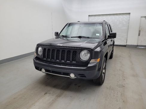 Used 2016 Jeep Patriot High Altitude image 15