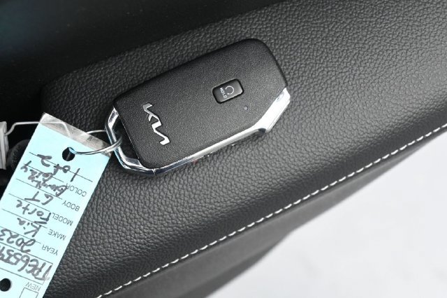 Used 2023 Kia Forte GT-Line w/ GT-Line Technology Package FWD image 36