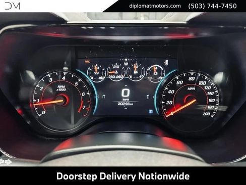 Used 2018 Chevrolet Camaro SS RWD image 30