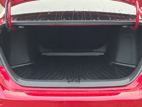 Used 2024 Honda Accord EX image 18