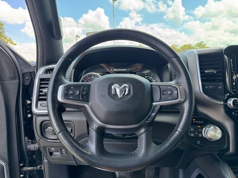 Used 2023 RAM 1500 Laramie AWD/4WD image 15