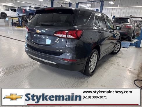 Used 2023 Chevrolet Equinox LT w/ LPO, Floor Liner Package image 15