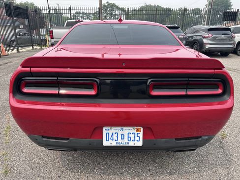 Used 2015 Dodge Challenger R/T Plus RWD image 6