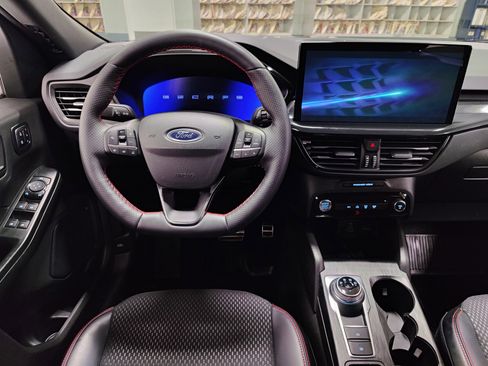 Used 2024 Ford Escape ST-Line Select w/ Tech Pack #2 image 21