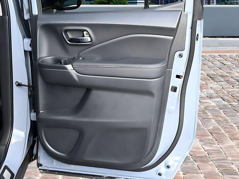 New 2026 Honda Ridgeline RTL image 13