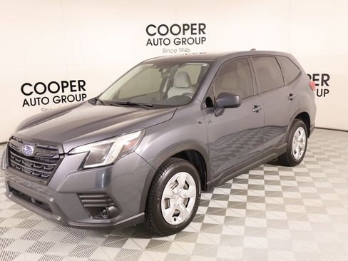 Used 2023 Subaru Forester AWD/4WD image 9