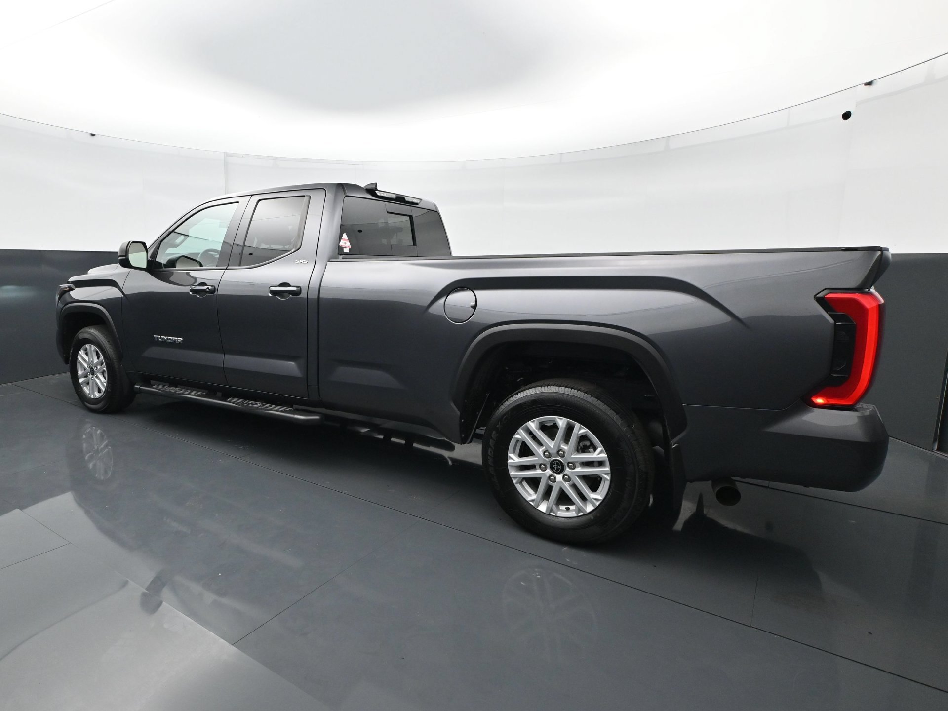 Used 2023 Toyota Tundra SR5 AWD/4WD image 4