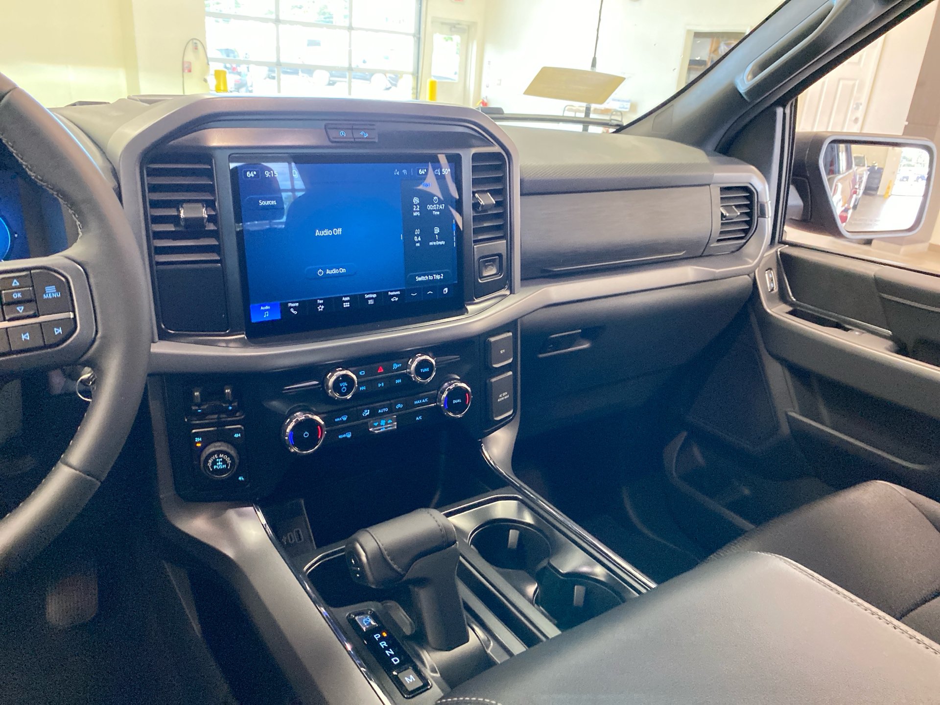 New 2026 Ford F150 XLT w/ FX4 Off-Road Package AWD/4WD image 12