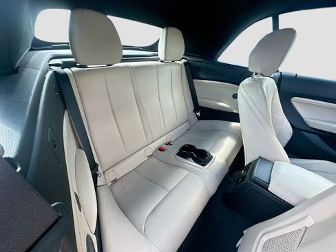 Used 2016 BMW 228i Convertible image 27