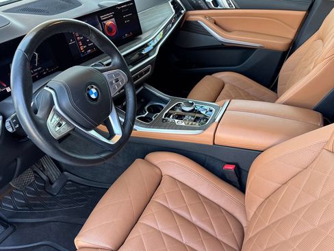 Used 2023 BMW X7 xDrive40i w/ Executive Package AWD/4WD image 10