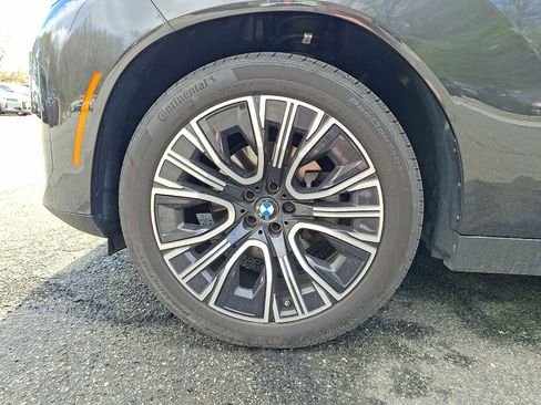 Used 2025 BMW X3 xDrive30i w/ Premium Package image 2