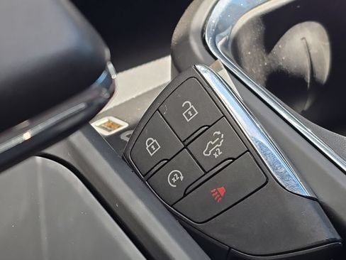 Used 2024 GMC Sierra 1500 Denali AWD/4WD image 35