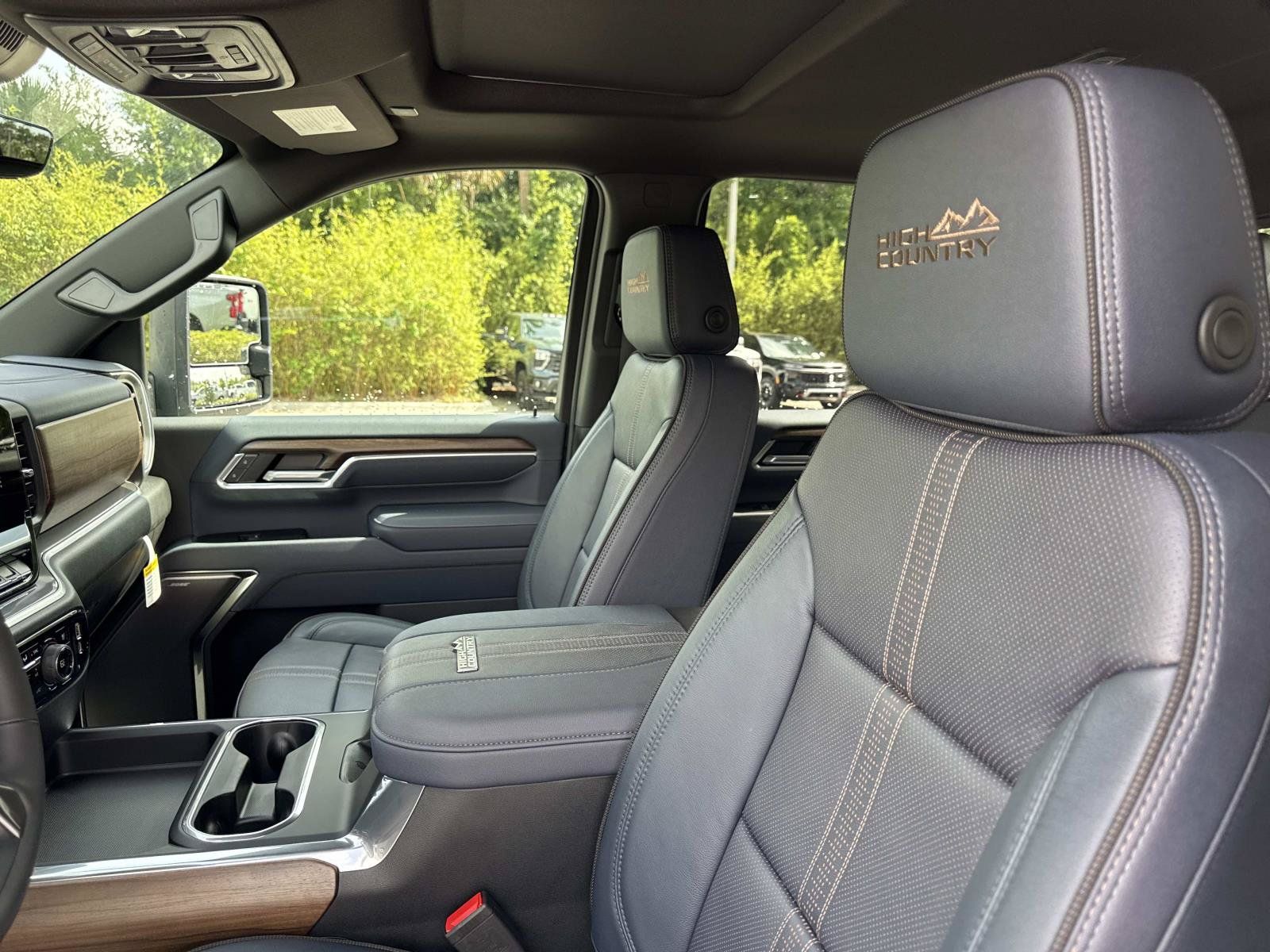 New 2026 Chevrolet Silverado 2500 High Country w/ High Country Premium Package AWD/4WD image 20