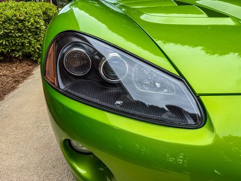 Used 2008 Dodge Viper SRT-10 RWD image 12